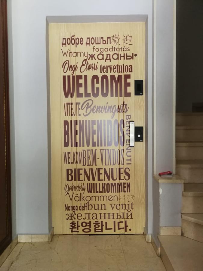אלקלה לה ריאל Hostal Rio De Oro מראה חיצוני תמונה